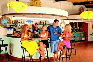 Villaggio Black Marlin